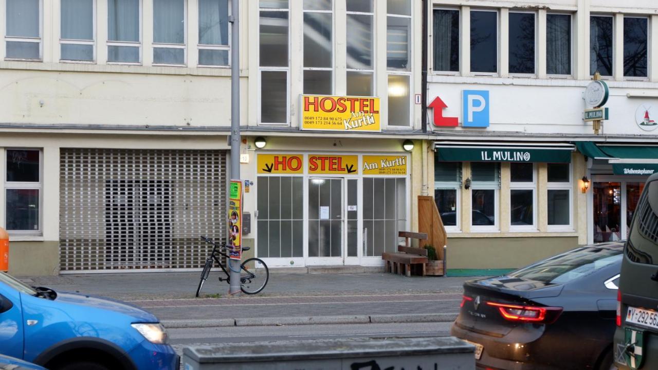 Hostel Am Kurtti Berlín Exterior foto