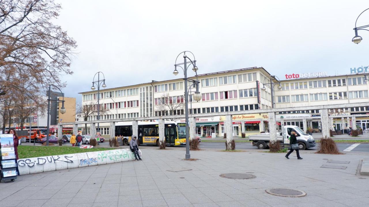 Hostel Am Kurtti Berlín Exterior foto